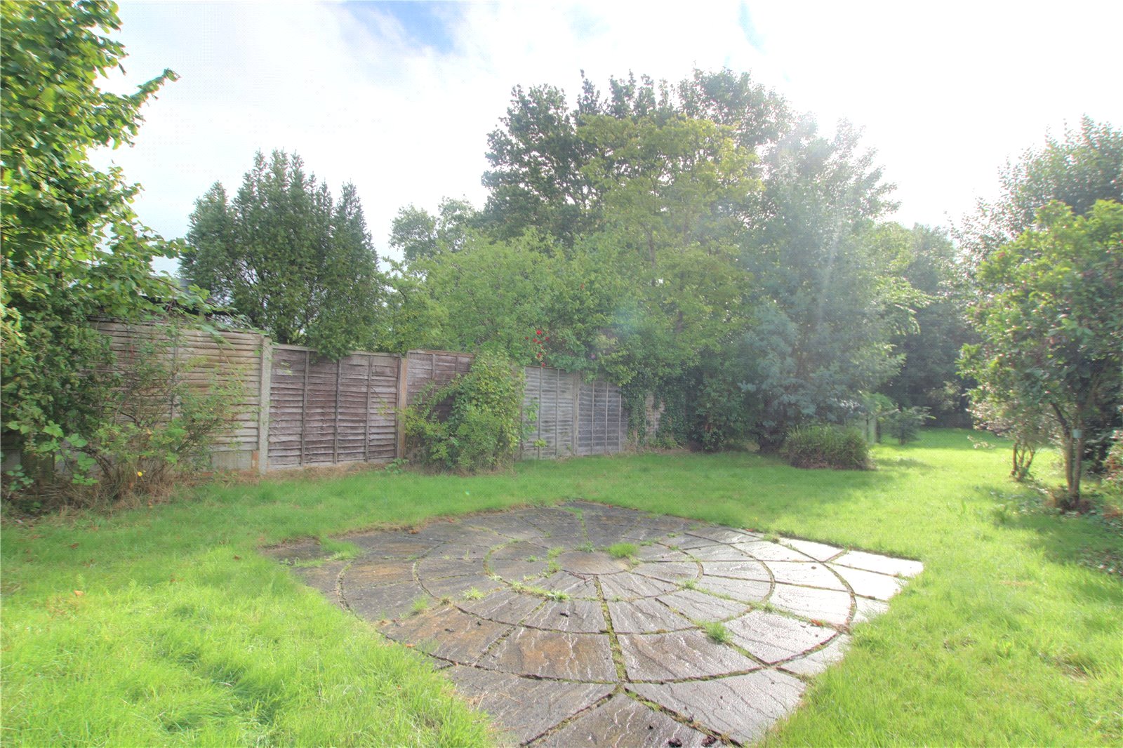 Colemans Moor Road, Woodley, Reading Parkers