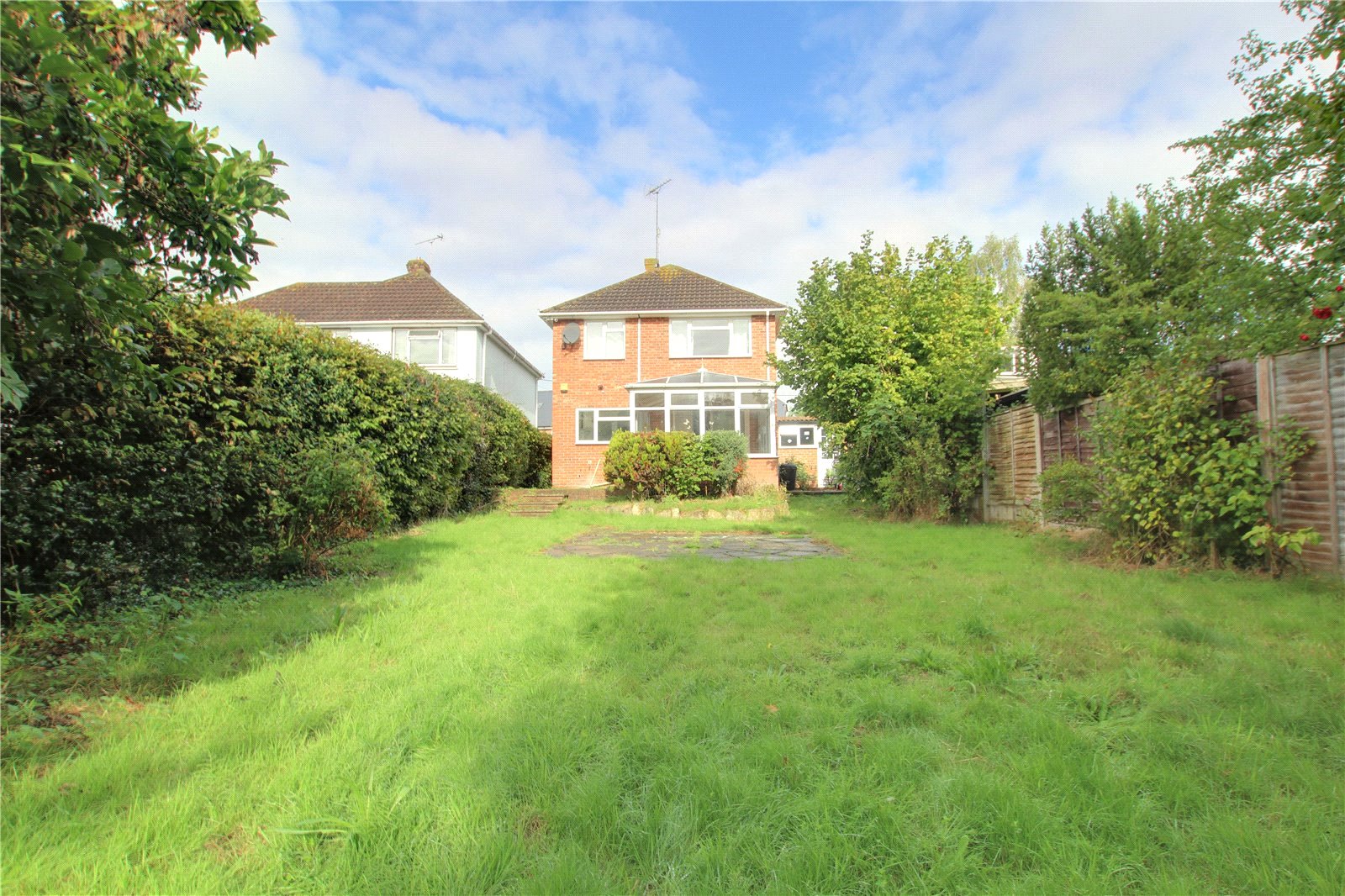 Colemans Moor Road, Woodley, Reading Parkers