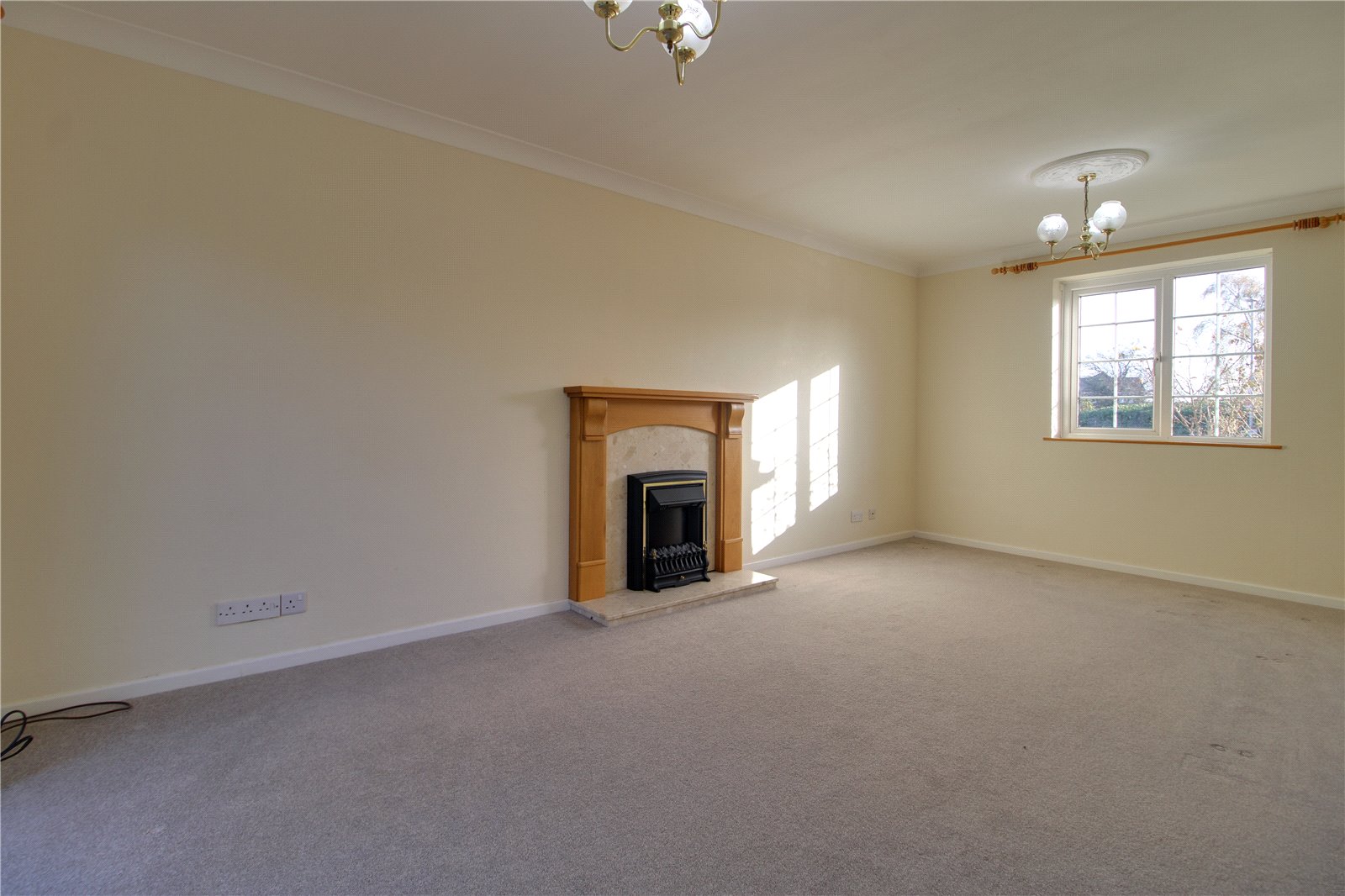 Tippings Lane, Woodley, Reading Parkers