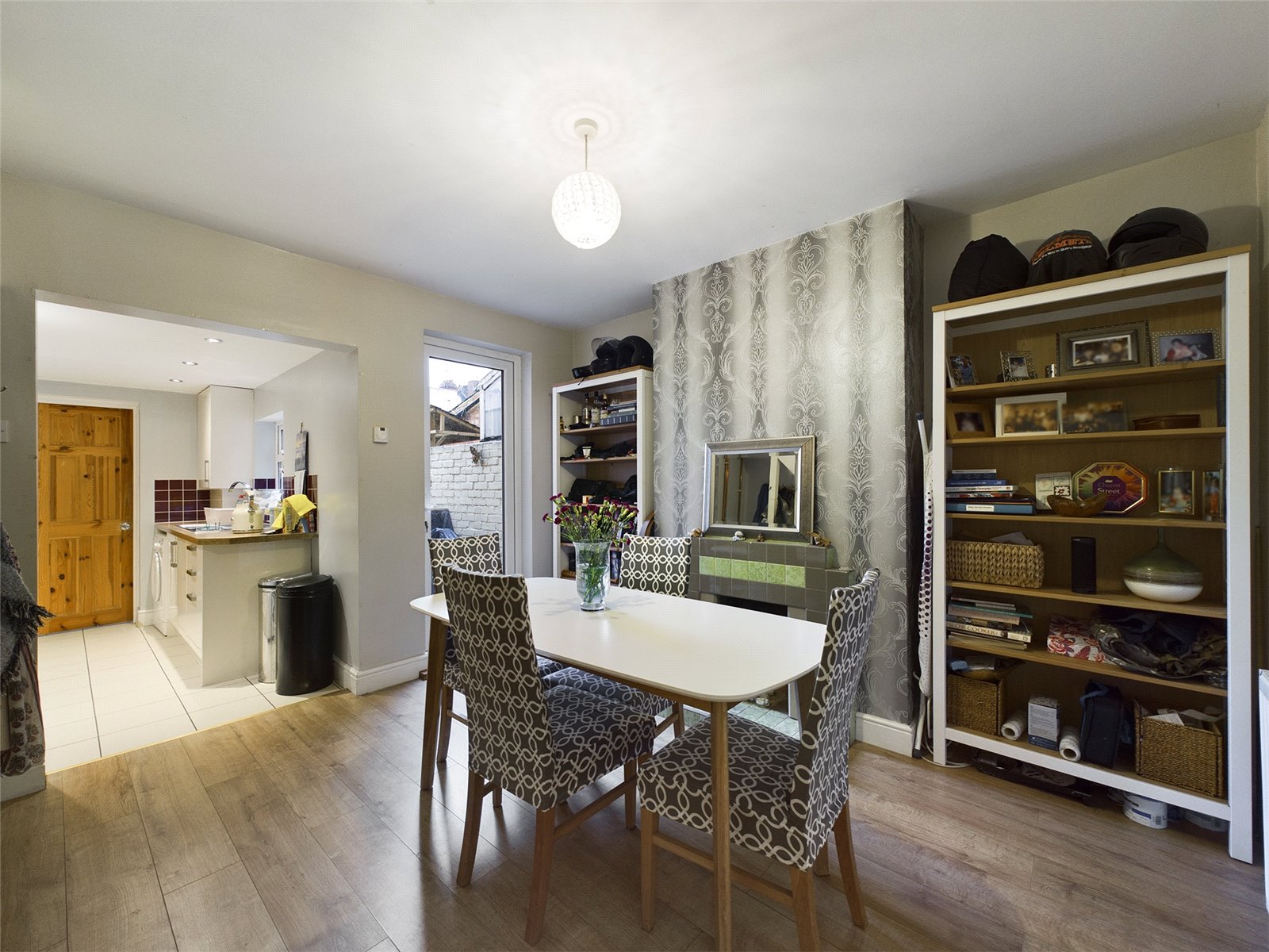 Chester Street, Caversham, Reading Parkers