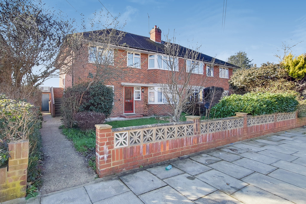 Barnfield Gardens, Kingston Upon Thames Martin & Co