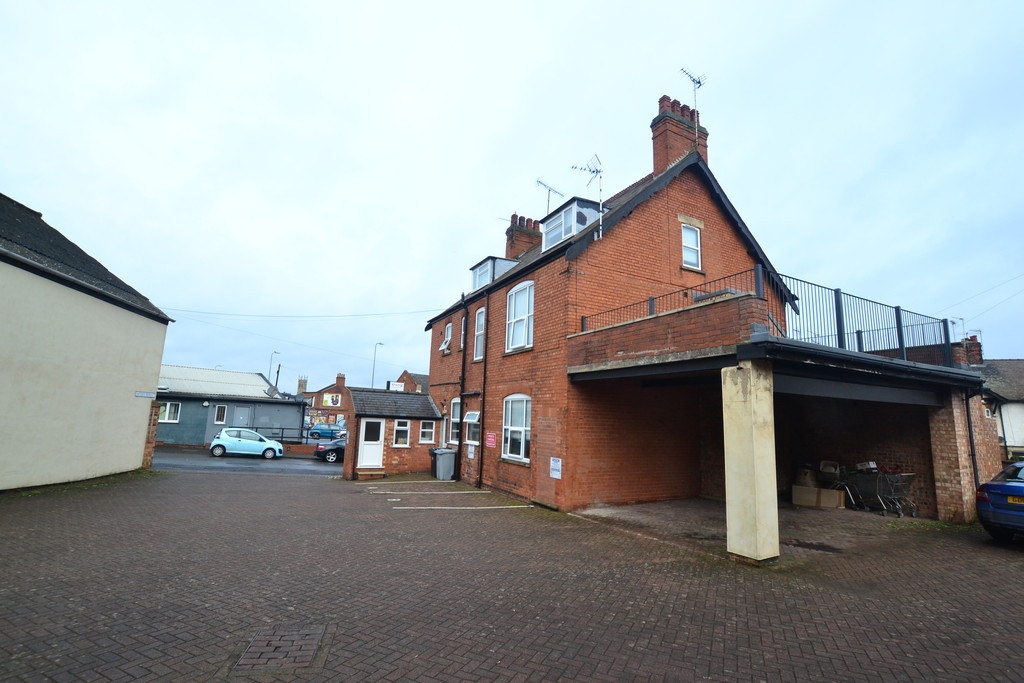 Bridge End Road, Grantham Martin & Co