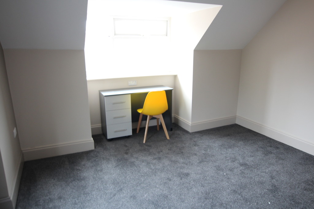 Bridge End Road, Grantham Martin & Co