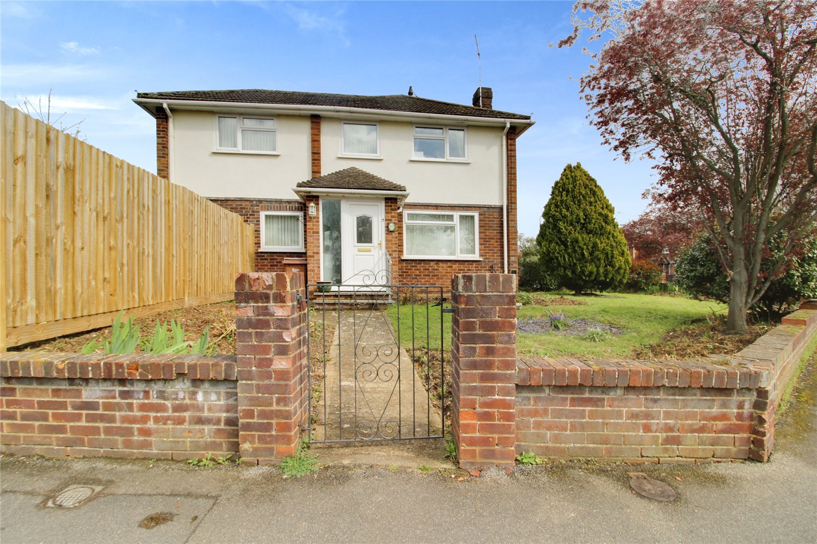 Nightingale Road, Woodley, Reading Parkers