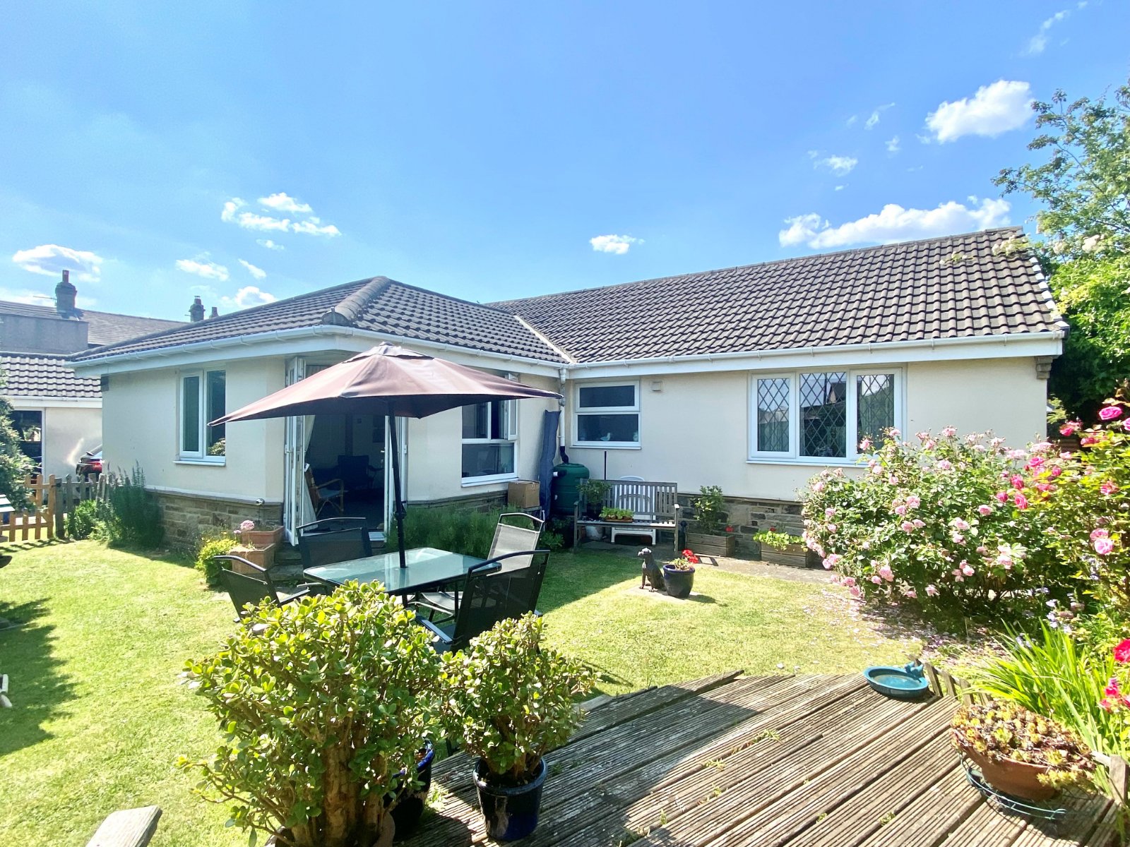 Thornberry Drive, Hartshead Moor Top, Liversedge Whitegates