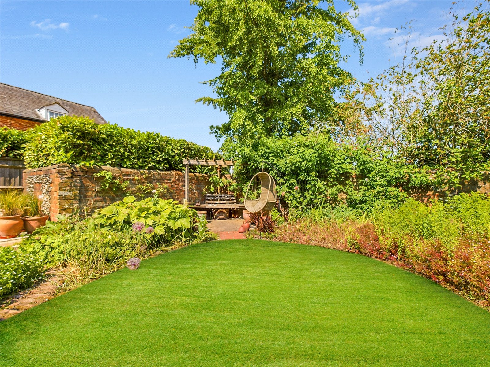 High Street, Kingston Blount, Chinnor Parkers