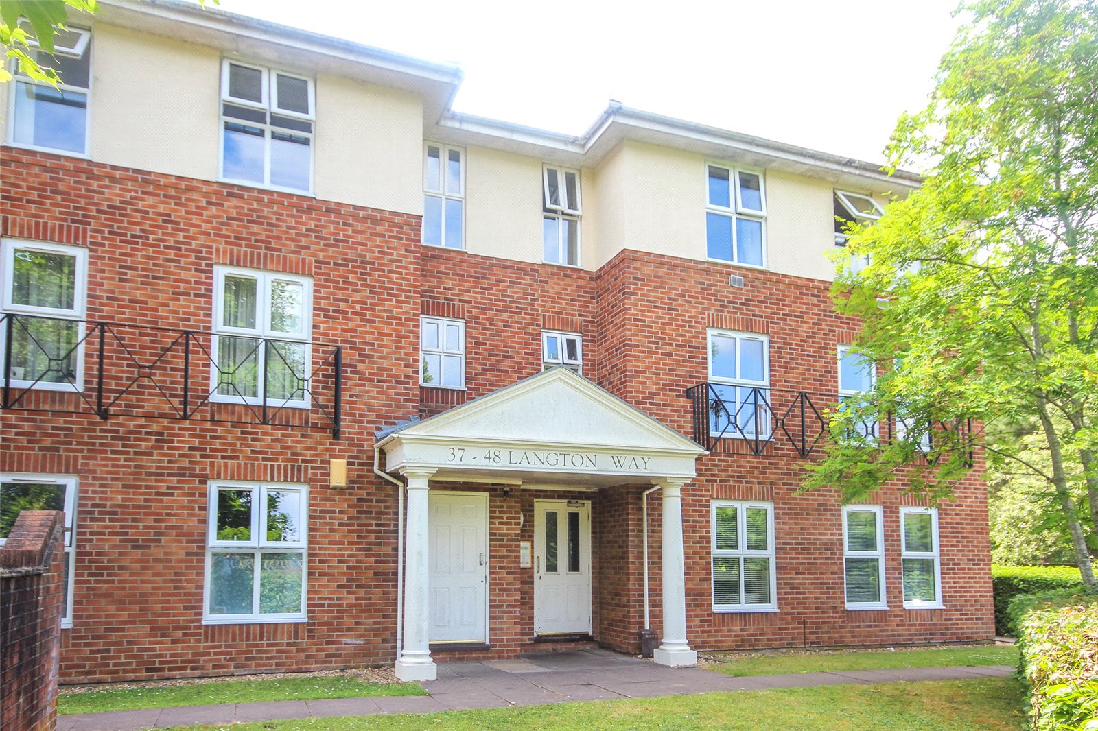 Langton Way, St. Annes Park, Bristol CJ Hole