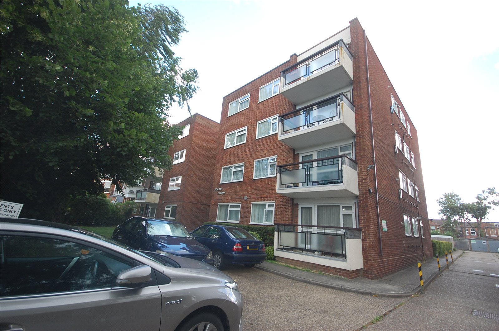 Solar Court, Etchingham Park Road, Finchley Ellis & Co