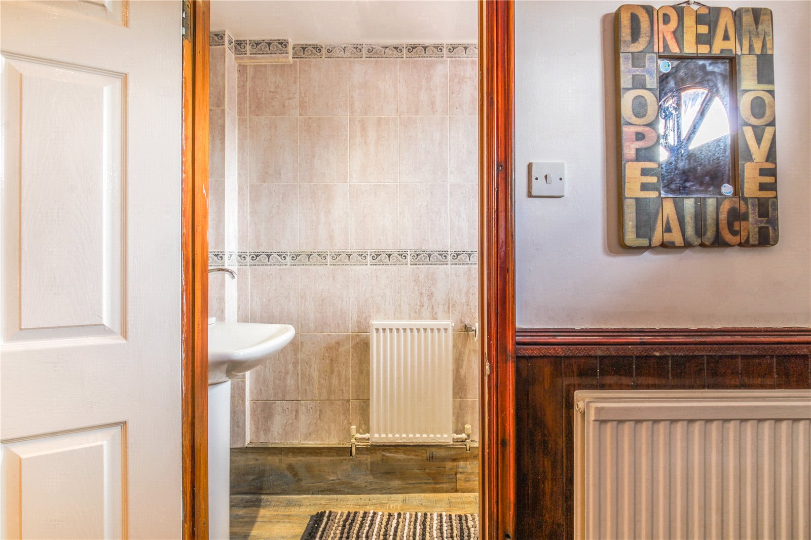 Bristol Road, Whitchurch Village CJ Hole