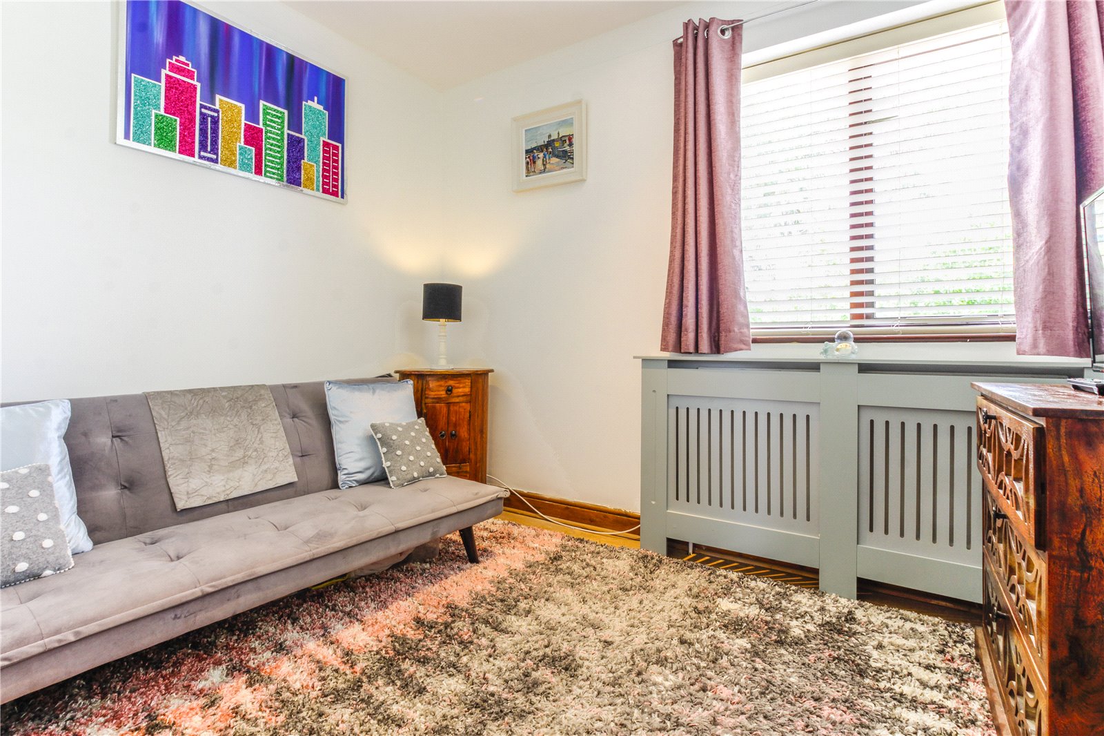 Bristol Road, Whitchurch Village CJ Hole