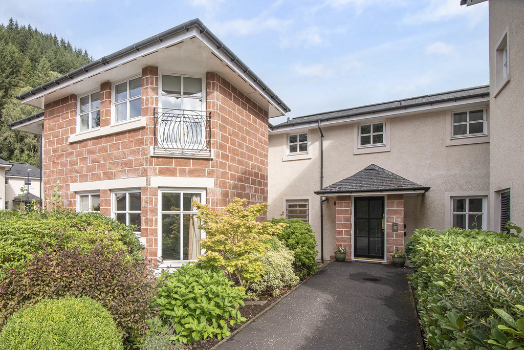 Tulipan Court, Callander Martin & Co