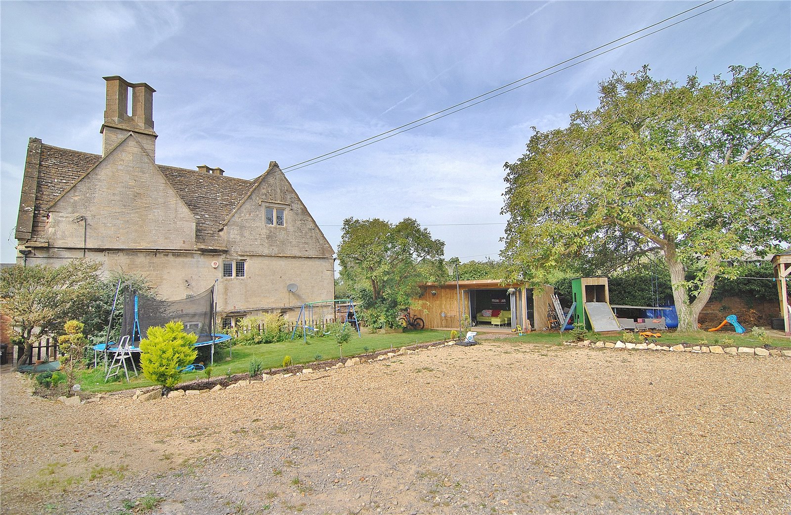 Standish, Stonehouse, Gloucestershire Parkers