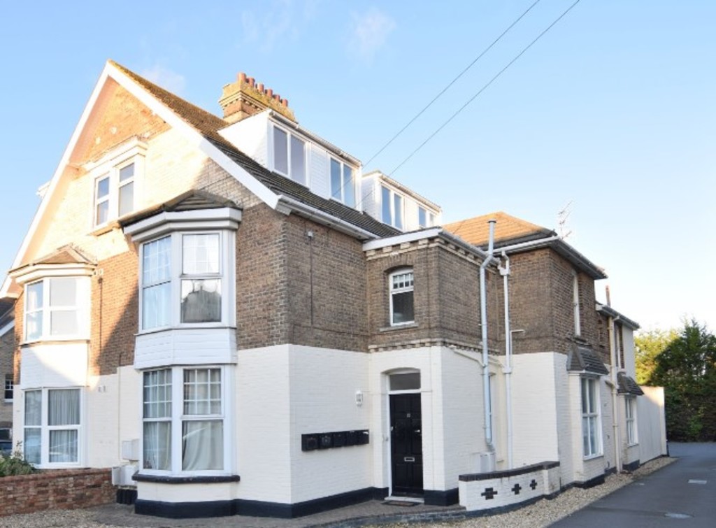 Glendinning Avenue, Weymouth Martin & Co