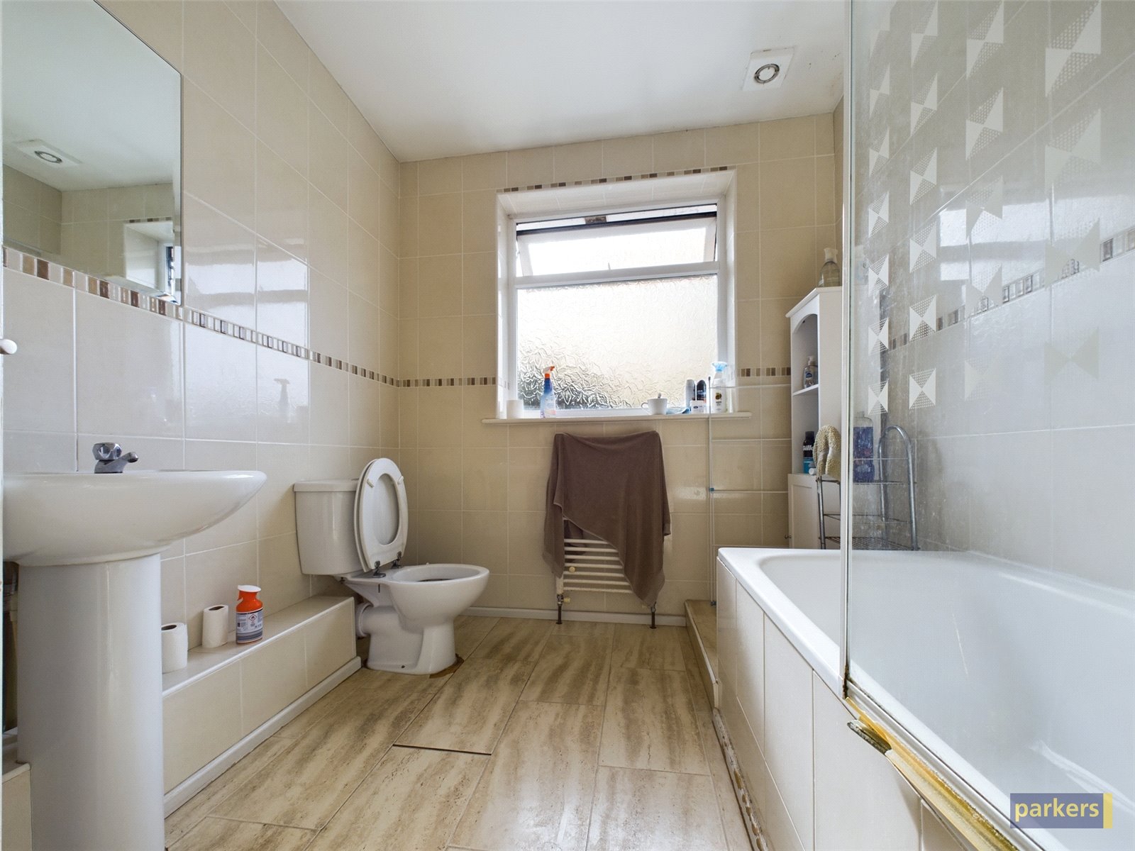 Chiltern Crescent, Earley, Reading Parkers