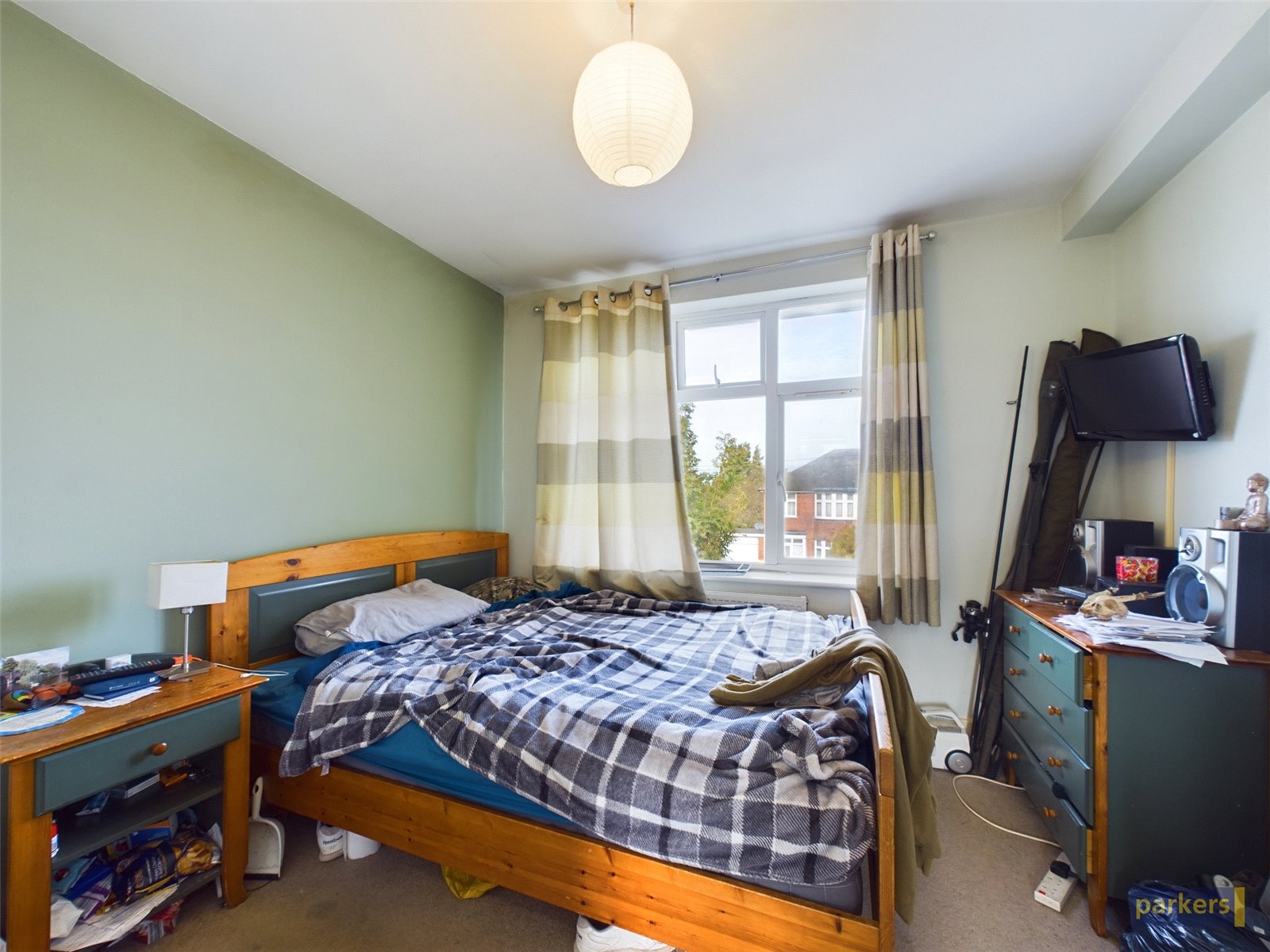 Chiltern Crescent, Earley, Reading Parkers