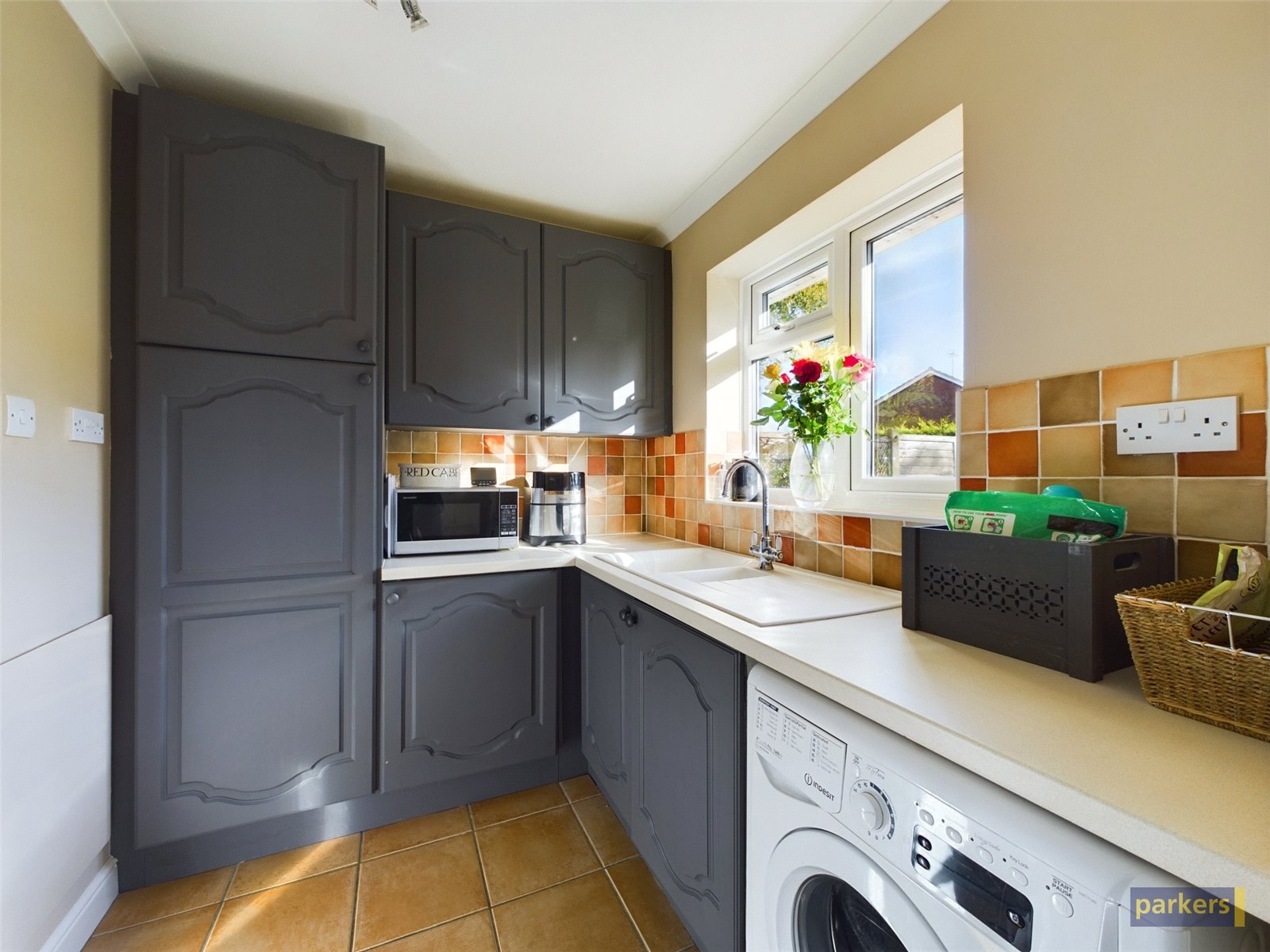 Western Avenue, Woodley, Reading Parkers