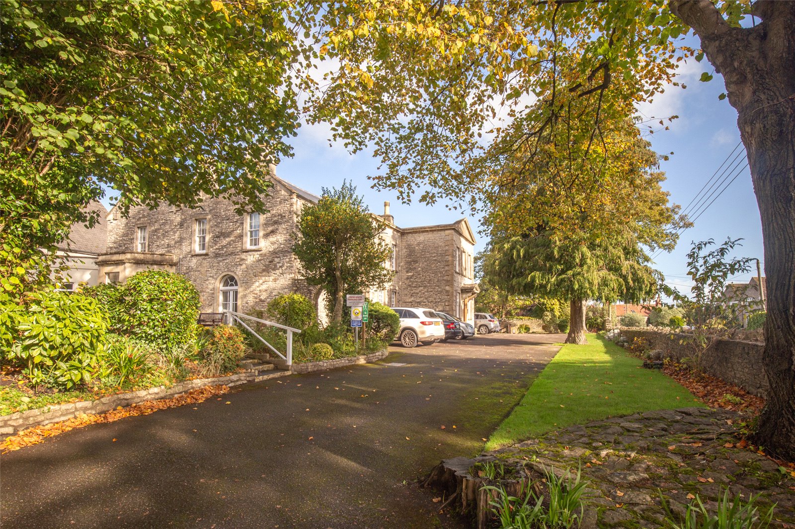 Shortwood Road, Pucklechurch, Bristol CJ Hole