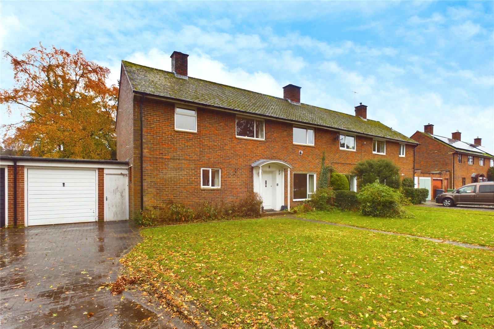 Whitedown Road, Tadley, Hampshire Parkers