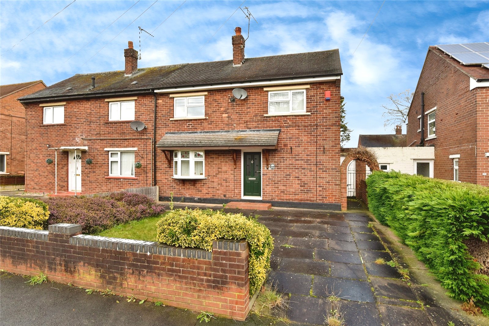 Queens Drive, Nantwich, Cheshire Whitegates