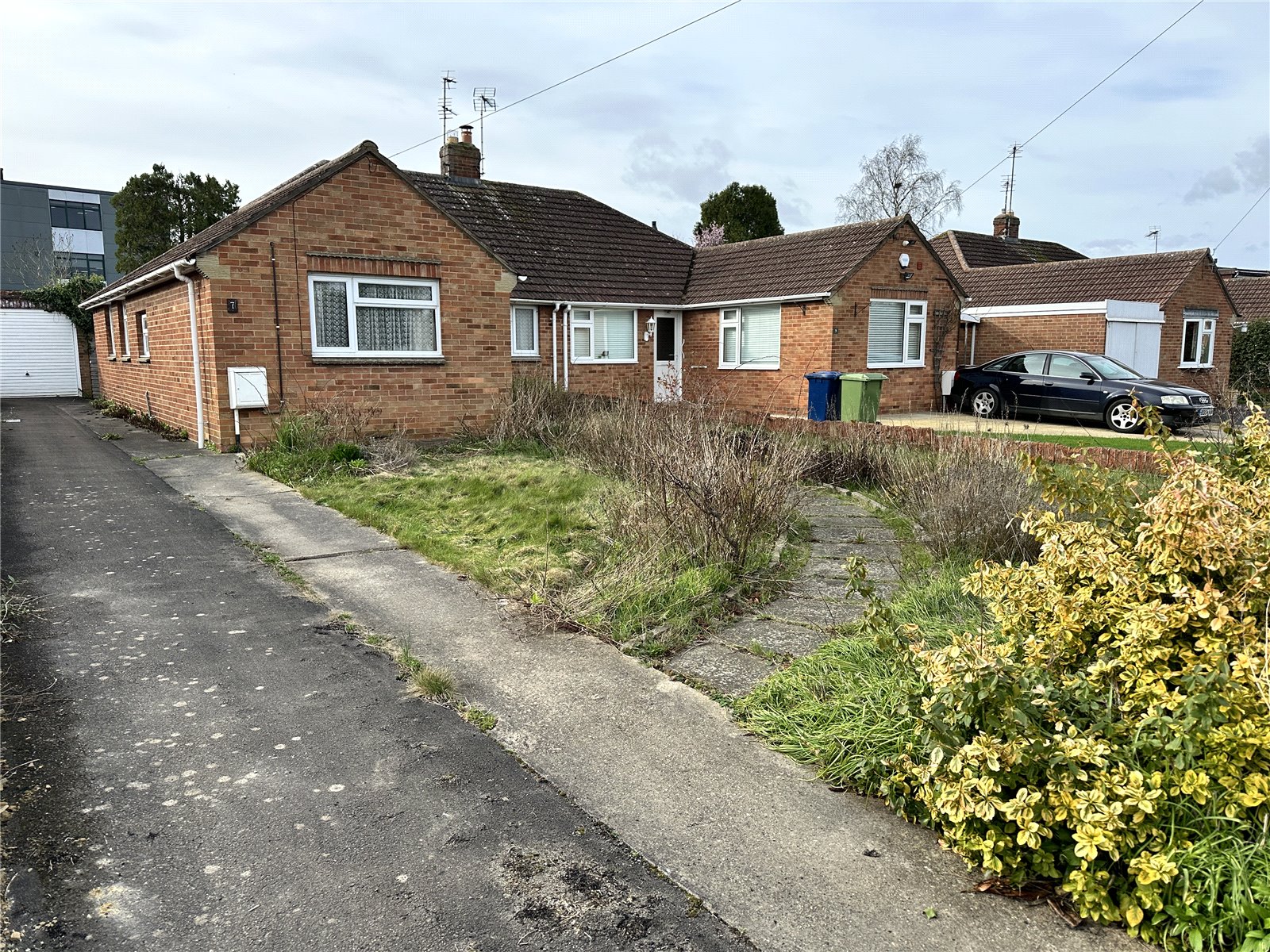 Brookfield Lane, Churchdown, Gloucester CJ Hole