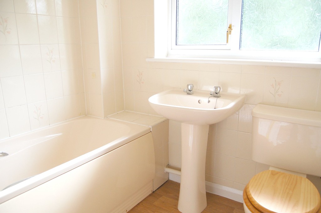 Wealden Way, Haywards Heath Martin & Co