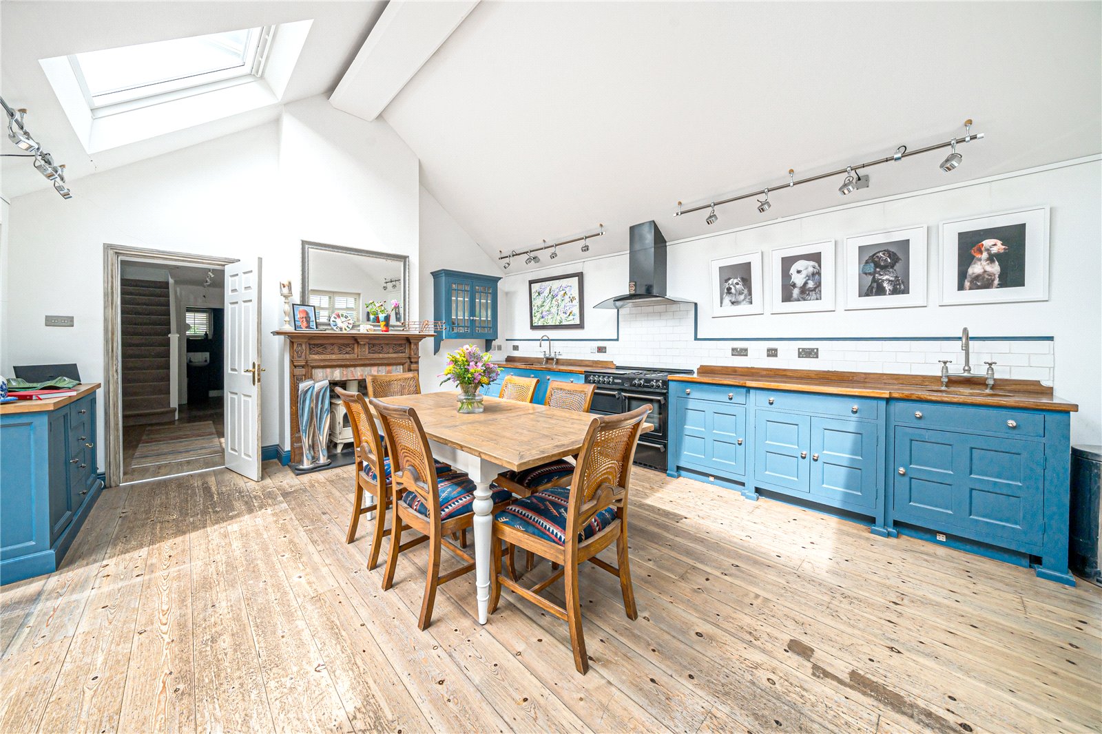 Parabola Road, Montpellier, Cheltenham CJ Hole