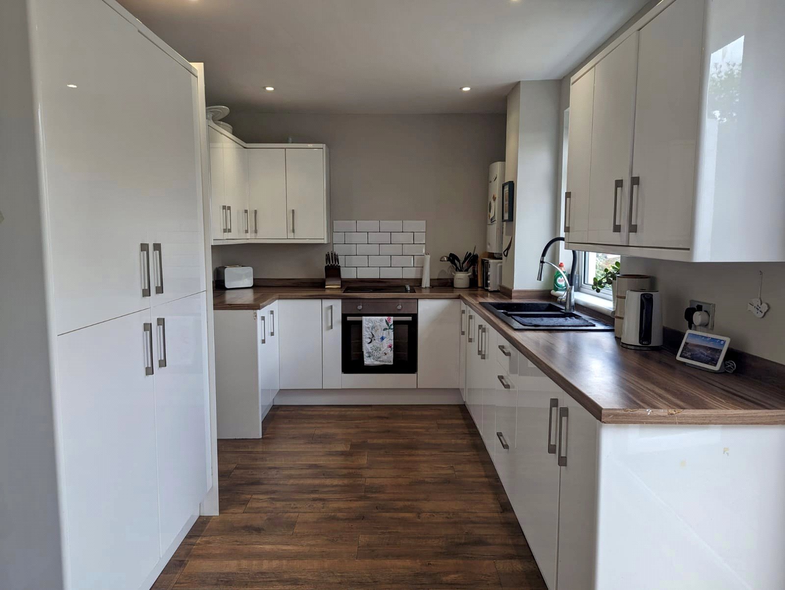 Wavell Road, Swindon, Wiltshire Parkers