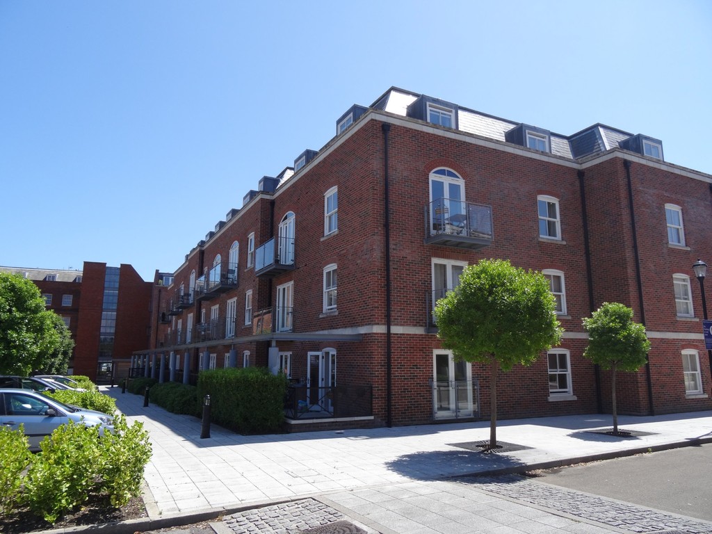Martin & Co Gosport 1 bedroom Flat Let in The Salthouse, Royal Clarence