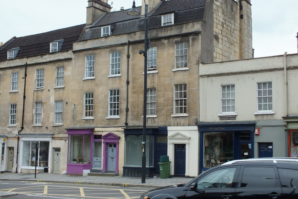 Martin & Co Bath 1 bedroom Ground Floor Flat Let in Walcot Buildings